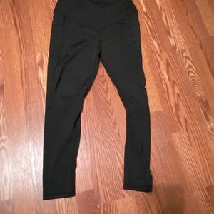 SHEIN maternity activewear legging with pockets!